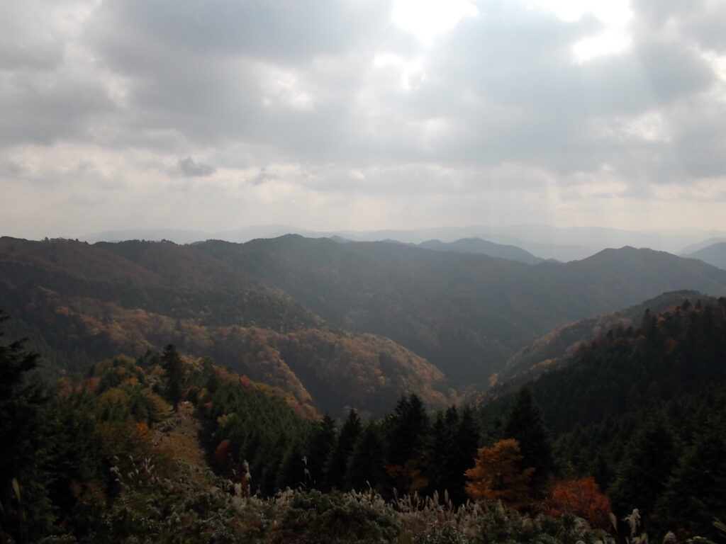 10：51　この辺りから眺めが良くなります。