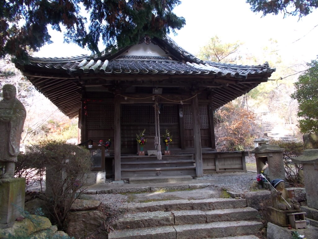 11:18 古法華寺