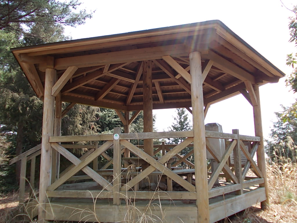 12:11 展望舎です。望遠鏡があります。瀬戸内海まで見えるとか。