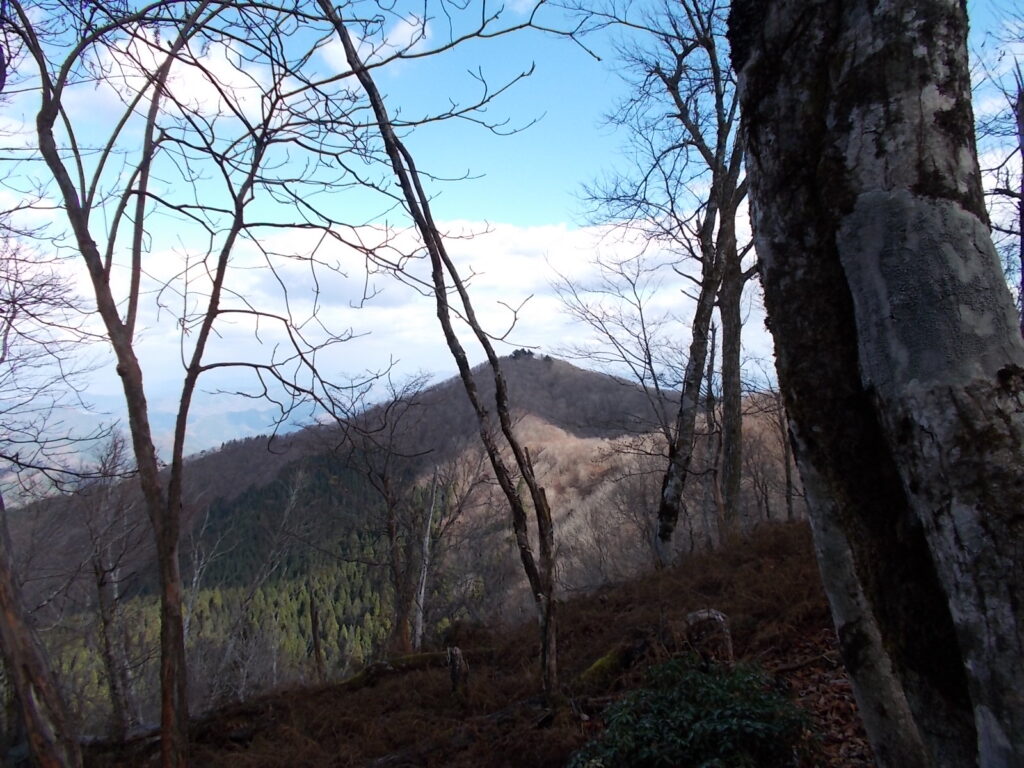 12:20 大杉山です。