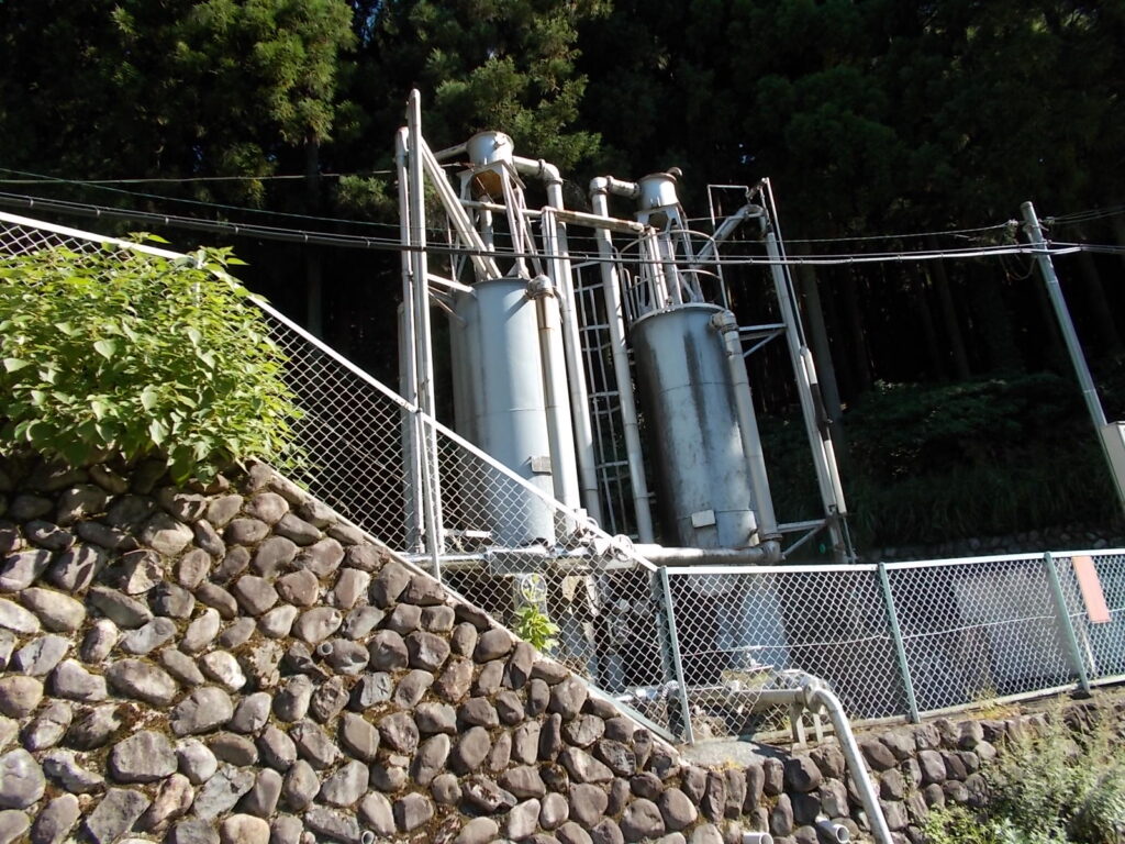 9:29 浄水場に出ます。ここがこの地域の水道の出発点です。
