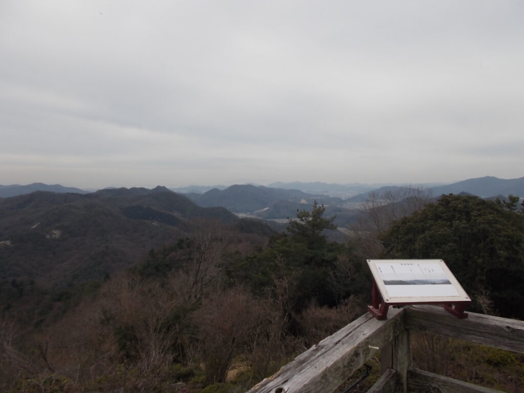 11：15　右側の景色。一番奥は小豆島です。