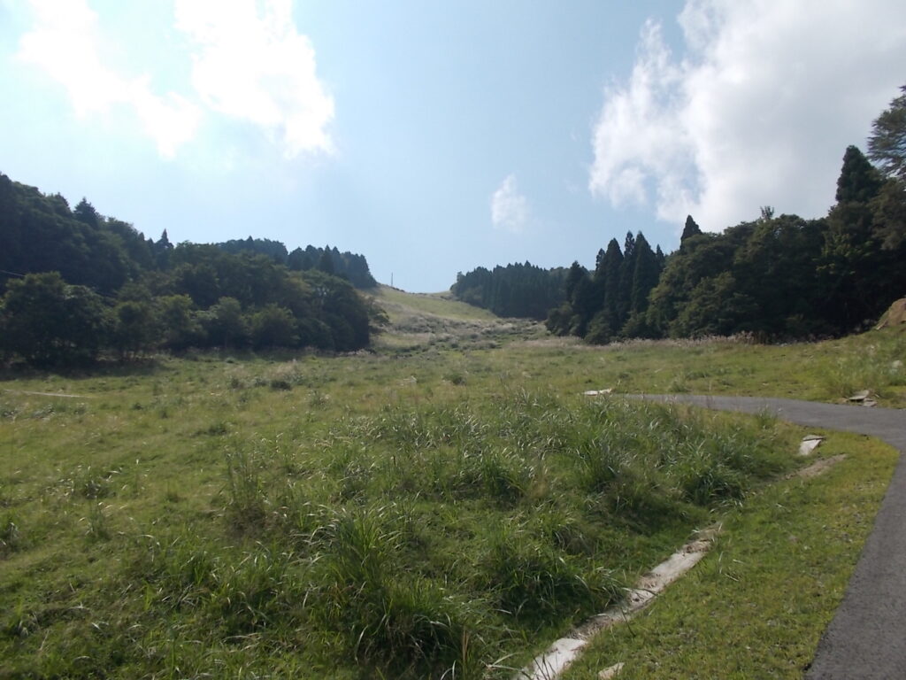 14：05　下りてきたところを振り返ってみた様子。