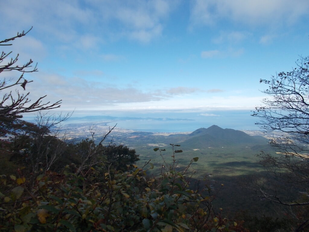 10:09 さらに上からの眺め。よく見えるようになりました。