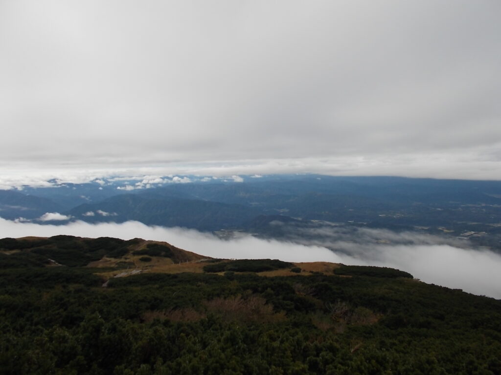 10:52 まだなんとか見渡せます。