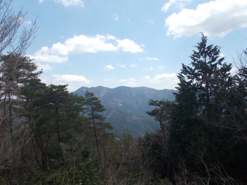 11:34 植松山方面。