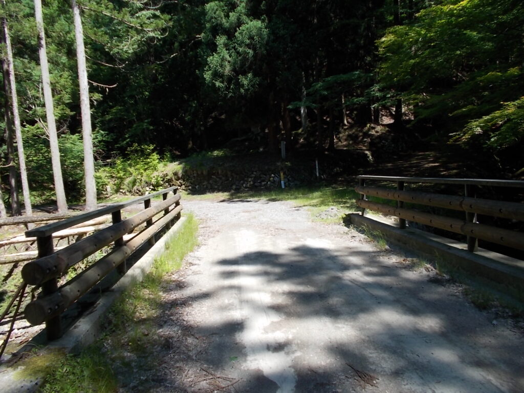 10：06　9号橋を渡ります。