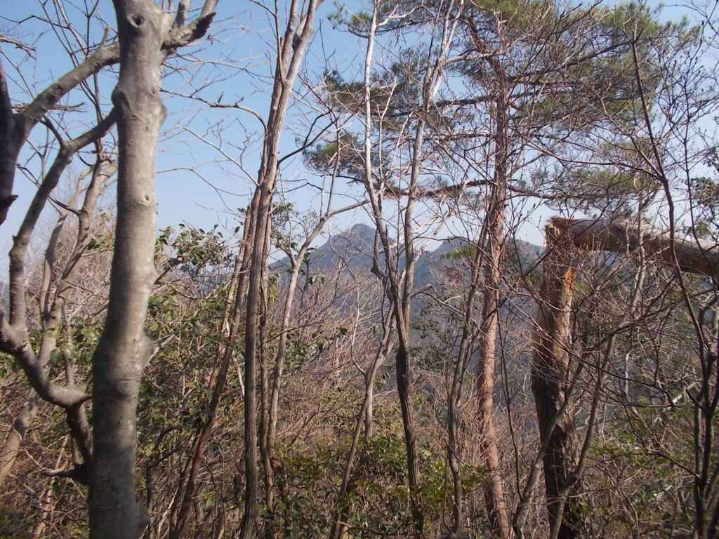 10:16 途中で見えた 七種槍