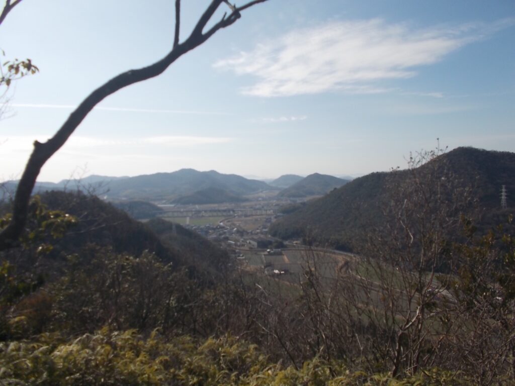 10:49 このあたりからの眺めが良くなります。