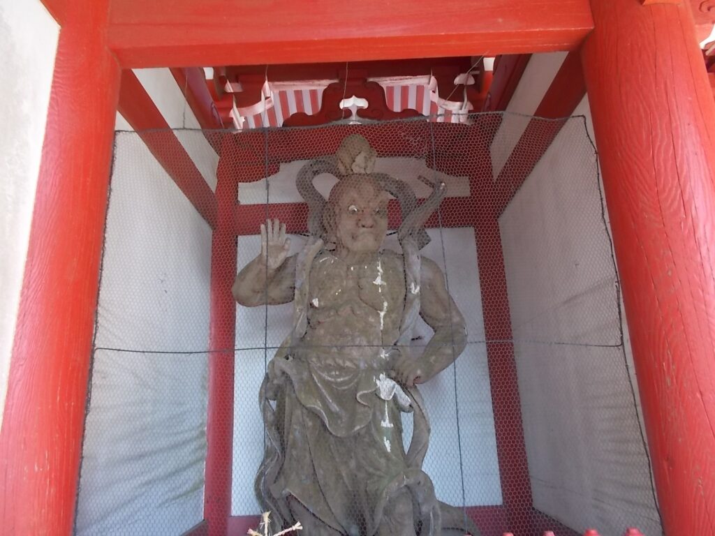 13：29　うんの像