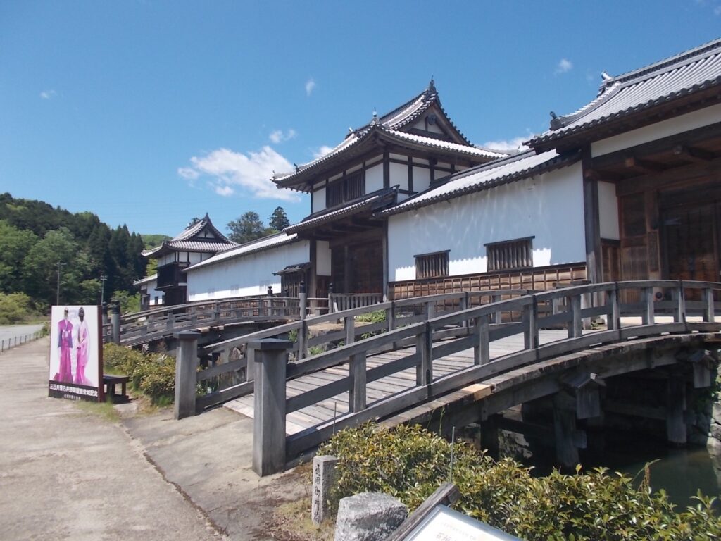 11：39　三日月藩陣屋