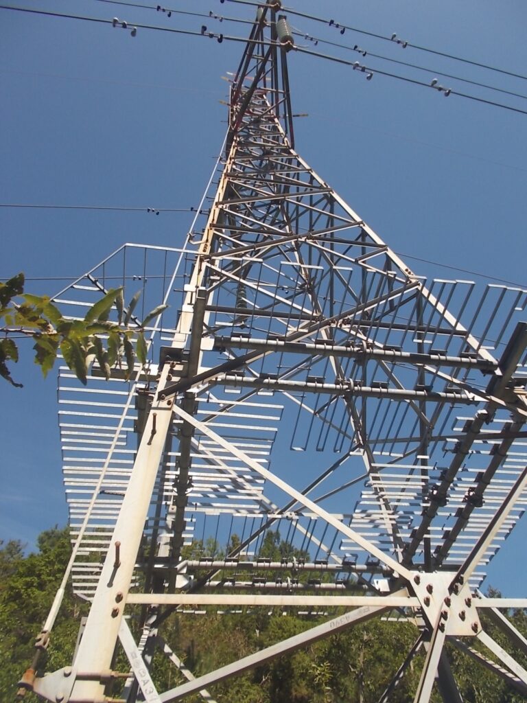 10：02　すぐに鉄塔