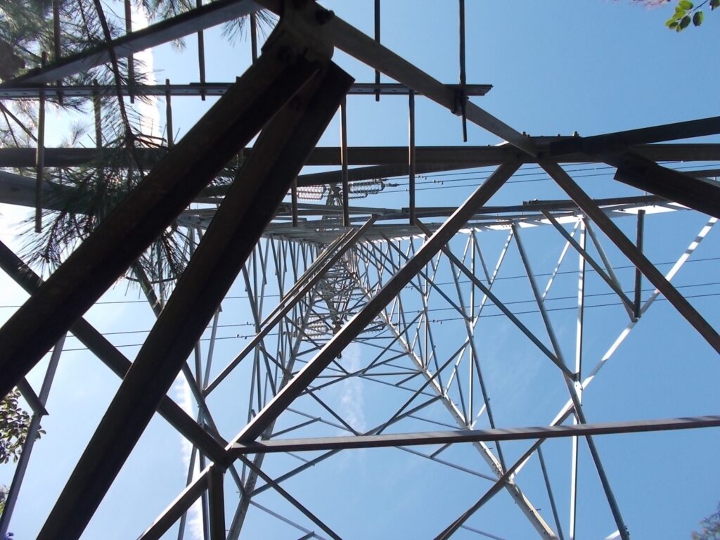 10：57　鉄塔に着きました。