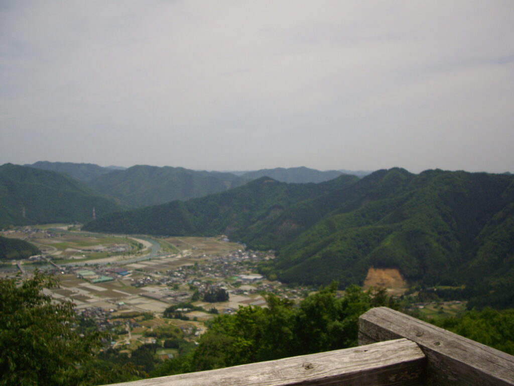 12：33　展望台からの眺めです。