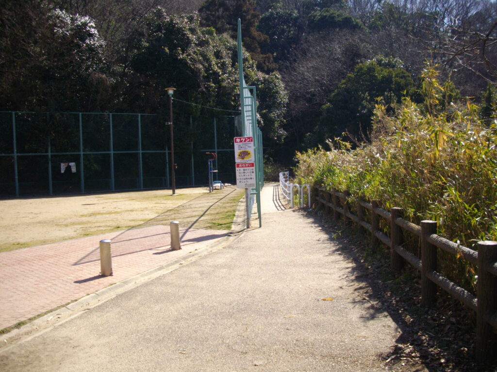 ここが登山口です。