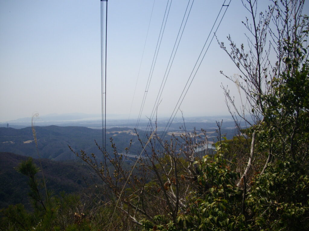 12：13　こちらはその右側で、左は六国国際パブリック、中央が造成中のゴルフ場、右が東広野ＧＣではないでしょうか。