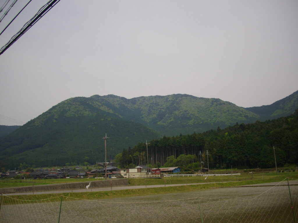 竜ヶ岳(りゅうがだけ)