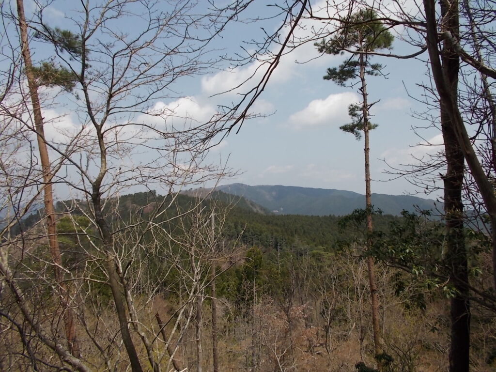 11：21　北側、五蔵山から東山