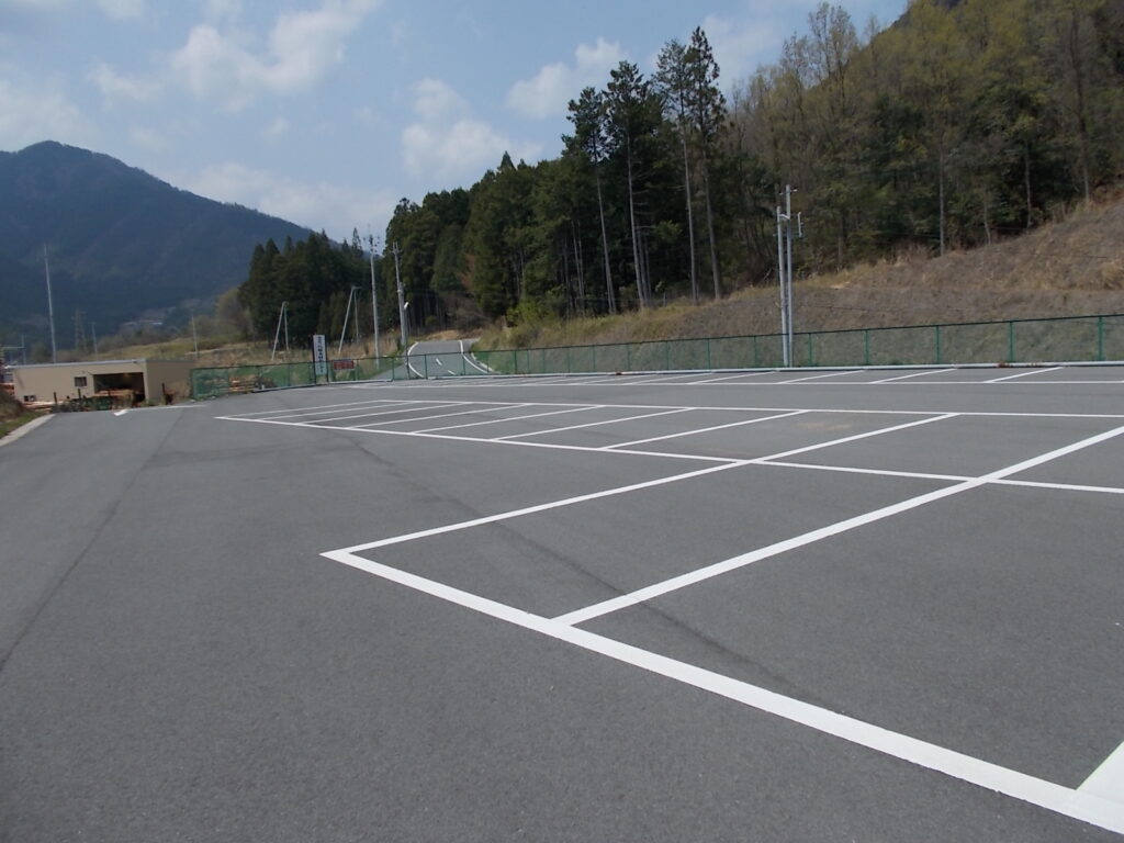 12：51　駐車場に戻ってきました。