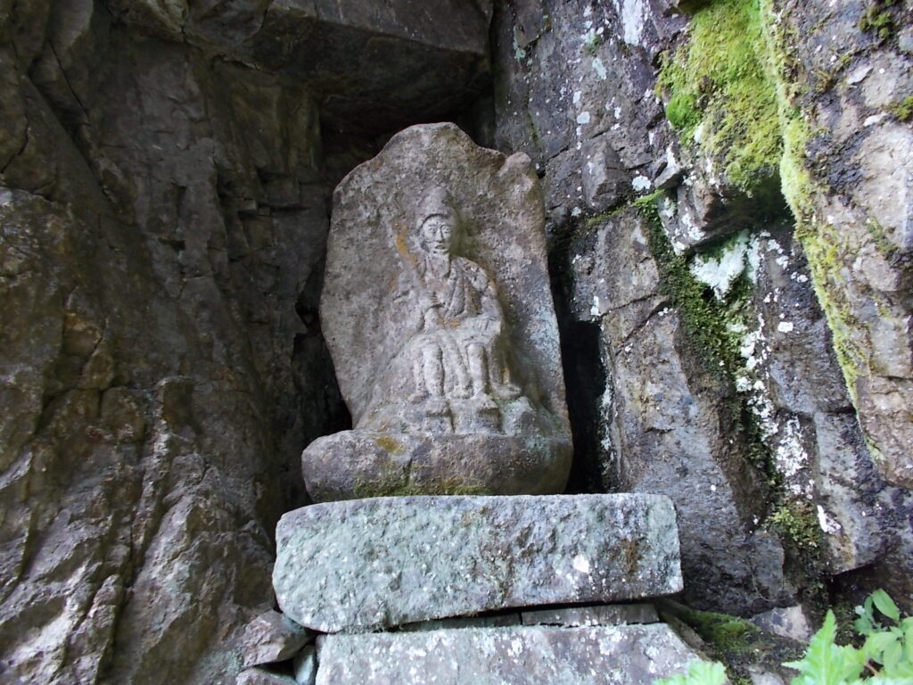 10：58　正面まで登って写真を撮らせて貰いました。